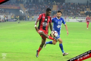 Vidéo : Al Kowa Al Jawiya  0 - 1 USM Alger